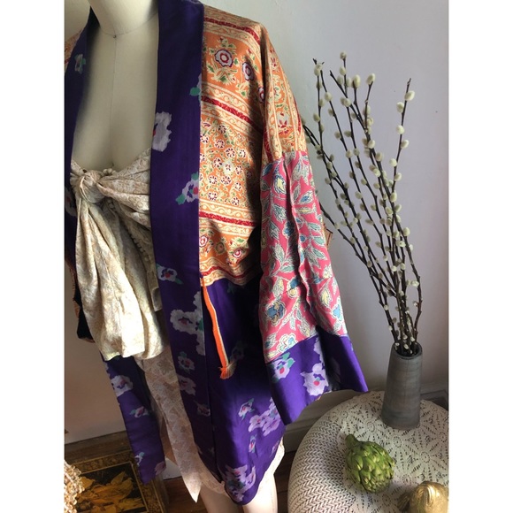 Authentic-Silk-Vintage-Reversible Floral-Kimono - Picture 12 of 16